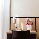 Strand Hotel Отель