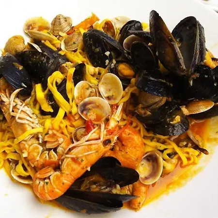 Strand Hotel 酒店 加比切马莱