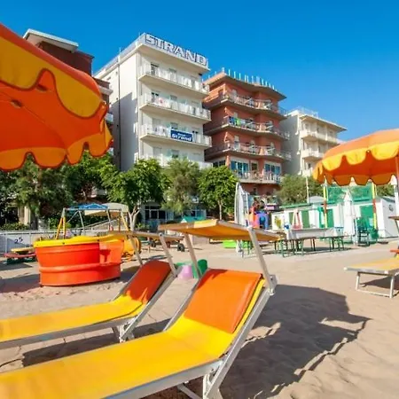 酒店 Strand Hotel 加比切马莱