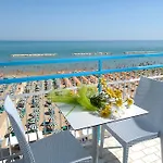 Ξενοδοχείο Strand Hotel Gabicce Mare