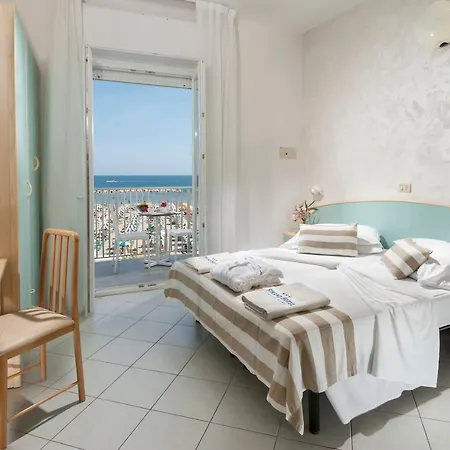 Hotell Strand Hotel Gabicce Mare