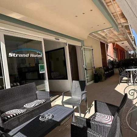 Strand Hotel 3*