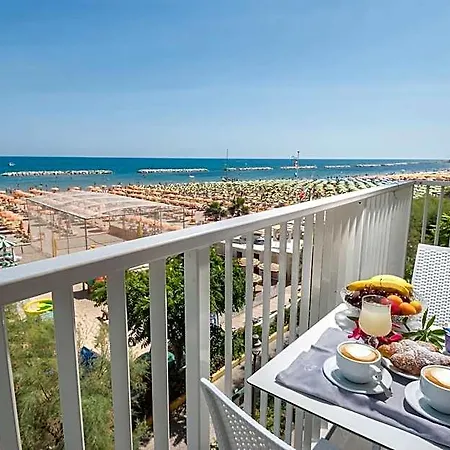 호텔 Strand Hotel