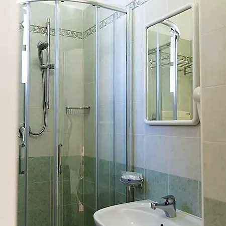 Strand Hotel Hotel 3*