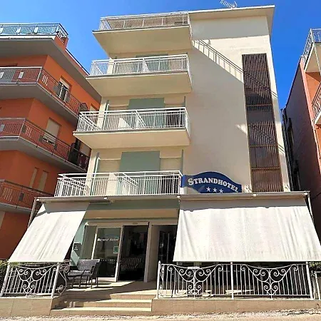 Strand Hotel